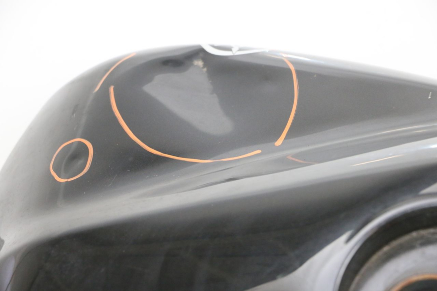 photo de KRAFTSTOFFTANK YAMAHA FZ6 N FAZER 600 (2004 - 2006) - Details der Befestigungspunkte