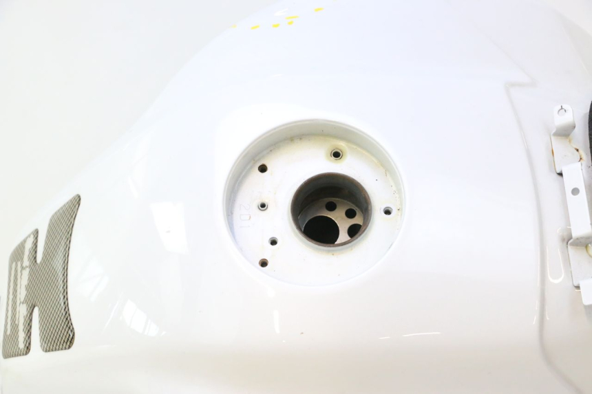 photo de KRAFTSTOFFTANK YAMAHA FZ8 800 (2010 - 2016) - Weitere Ansicht des Artikels