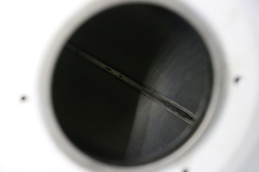 photo de KRAFTSTOFFTANK YAMAHA FZ8 800 (2010 - 2016) - Fokus auf die Struktur