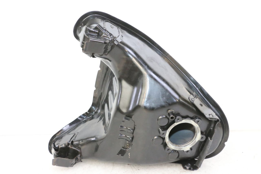photo de KRAFTSTOFFTANK BMW G310 R 310 (2016 - 2020) - Details der Befestigungspunkte
