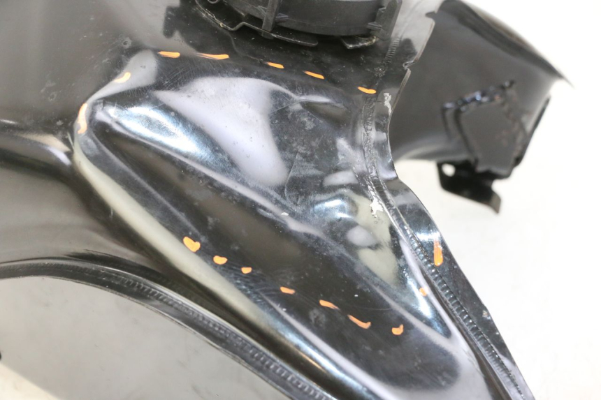 photo de KRAFTSTOFFTANK BMW G310 R 310 (2016 - 2020) - Kennzeichnungen und Originalreferenzen