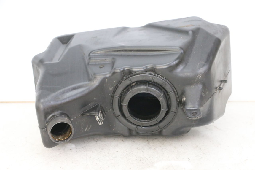 photo de KRAFTSTOFFTANK GILERA NEXUS 300 (2008 - 2013) - Zoom auf Gebrauchszustand