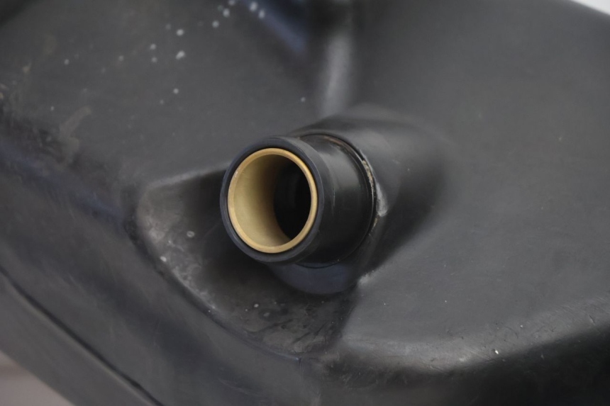 photo de KRAFTSTOFFTANK GILERA GP 800 (2007 - 2013) - Weitere Ansicht des Artikels