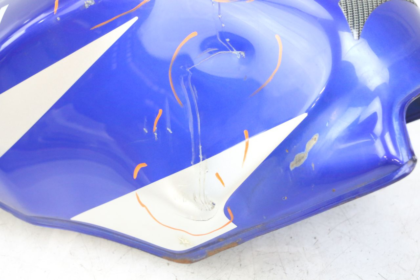 photo de KRAFTSTOFFTANK SUZUKI GS GSE 500 (2001 - 2003) - Detailansicht des Bauteils