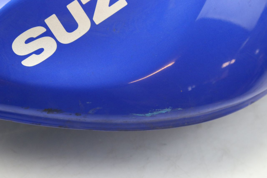 photo de KRAFTSTOFFTANK SUZUKI GSF S BANDIT 600 (2000 - 2004) - Zoom auf Komponenten