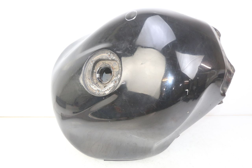 photo de KRAFTSTOFFTANK SUZUKI GSX-F GSX  F 1100 (1988 - 1994) - Hauptansicht