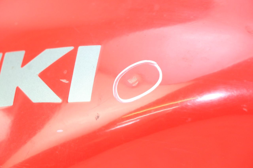 photo de KRAFTSTOFFTANK SUZUKI GSX F GSXF 750 (1988 - 1998) - Oberflächenzustand und Material