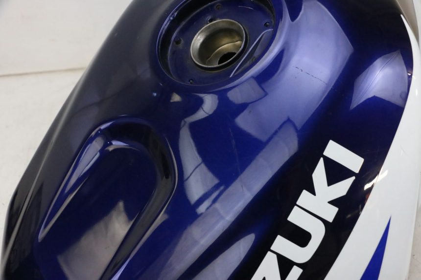 photo de KRAFTSTOFFTANK SUZUKI GSXR GSX-R 1000 (2003 - 2004) - Zoom auf Gebrauchszustand