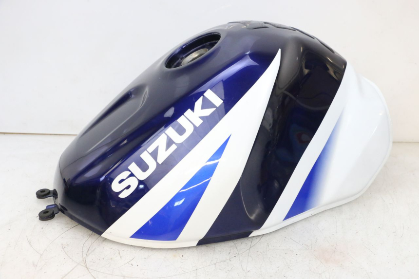 photo de KRAFTSTOFFTANK SUZUKI GSXR GSX-R 1000 (2003 - 2004) - Zoom auf Gebrauchszustand