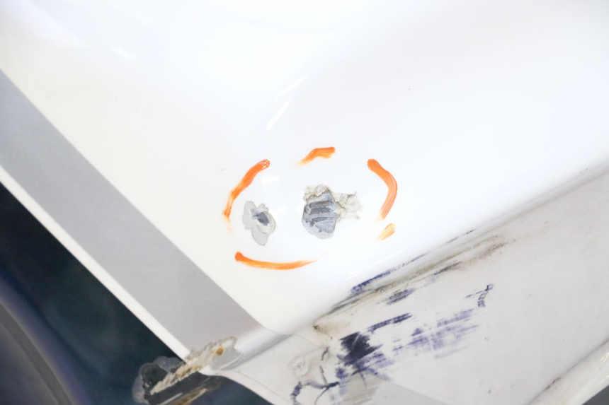 photo de KRAFTSTOFFTANK HONDA CBR F 1000 (1993 - 1996) - Hochauflösende Nahaufnahme