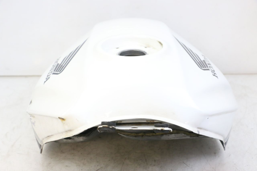 photo de KRAFTSTOFFTANK HONDA CBR F 1000 (1993 - 1996) - Ergänzendes Produktfoto