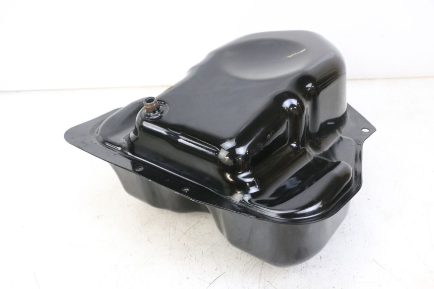 photo de KRAFTSTOFFTANK HONDA NES AROBASE 125 (2000 - 2003) - Technische Nahaufnahme