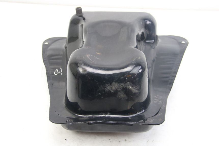 photo de KRAFTSTOFFTANK SYM JET 4 4T 50 (2018 - 2021) - Oberflächenzustand und Material