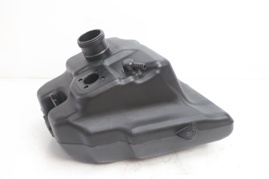 photo de KRAFTSTOFFTANK PEUGEOT KISBEE 2T 50 (2018 - 2022) - Detailansicht des Bauteils