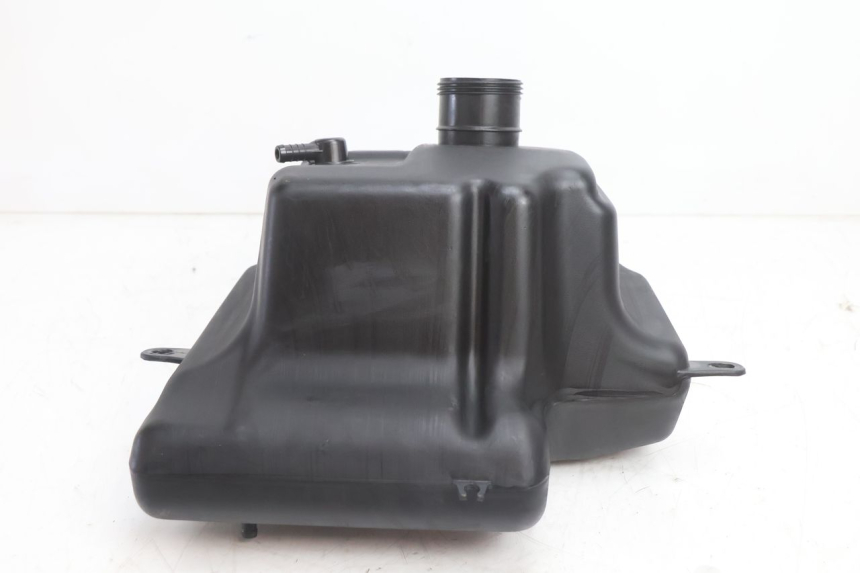 photo de KRAFTSTOFFTANK PEUGEOT KISBEE 2T 50 (2018 - 2022) - Alternative Perspektive