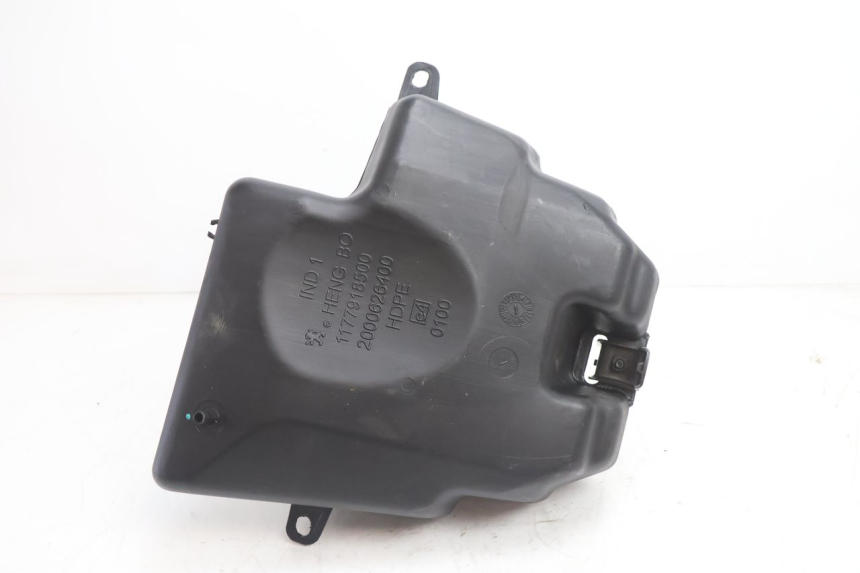 photo de KRAFTSTOFFTANK PEUGEOT KISBEE 2T 50 (2018 - 2022) - Technische Nahaufnahme