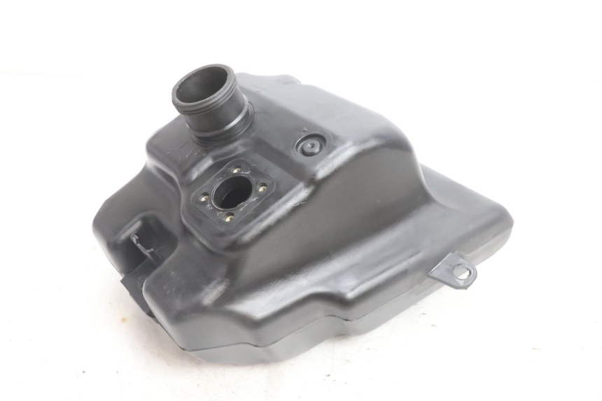 photo de KRAFTSTOFFTANK PEUGEOT KISBEE 2T 50 (2010 - 2017) - Detailansicht des Bauteils