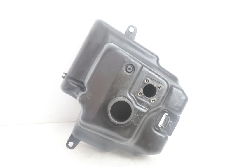photo de KRAFTSTOFFTANK PEUGEOT KISBEE 2T 50 (2010 - 2017) - Zoom auf Gebrauchszustand