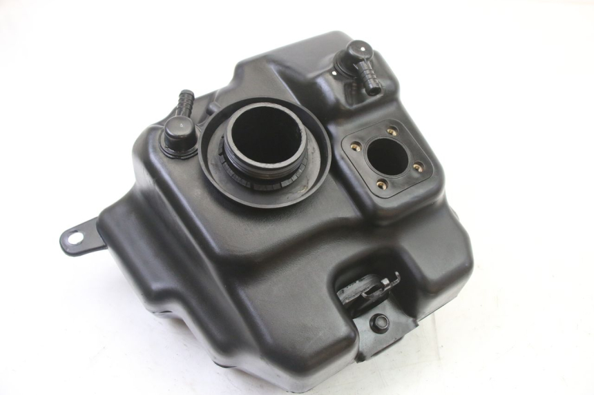 photo de KRAFTSTOFFTANK PEUGEOT KISBEE 4T 50 (2018 - 2022) - Detailansicht des Bauteils