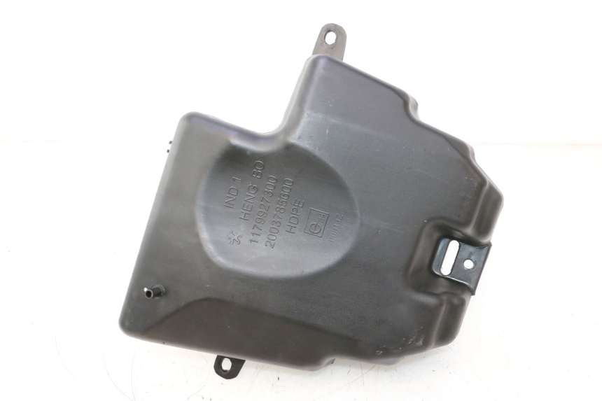 photo de KRAFTSTOFFTANK PEUGEOT KISBEE 4T 50 (2023 - 2026) - Detailansicht des Bauteils