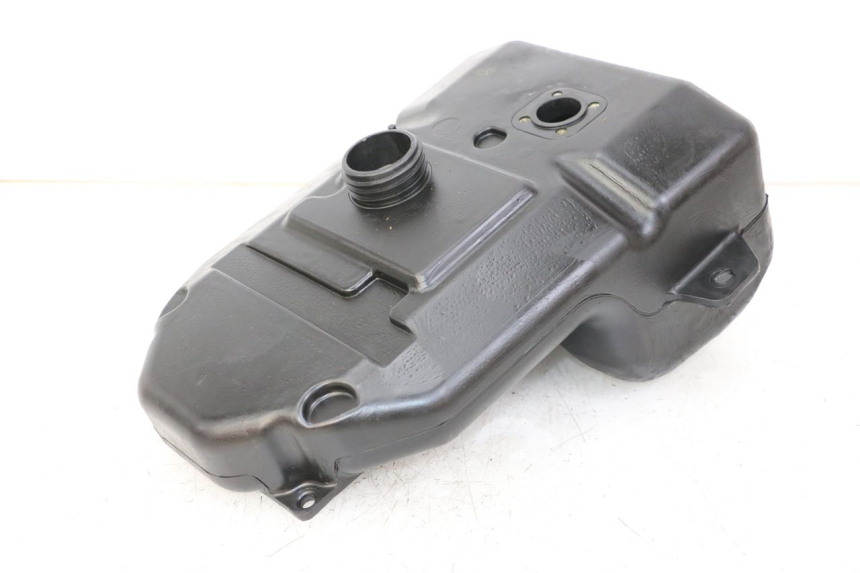 photo de KRAFTSTOFFTANK KYMCO PEOPLE S 125 (2000 - 2008) - Technische Nahaufnahme