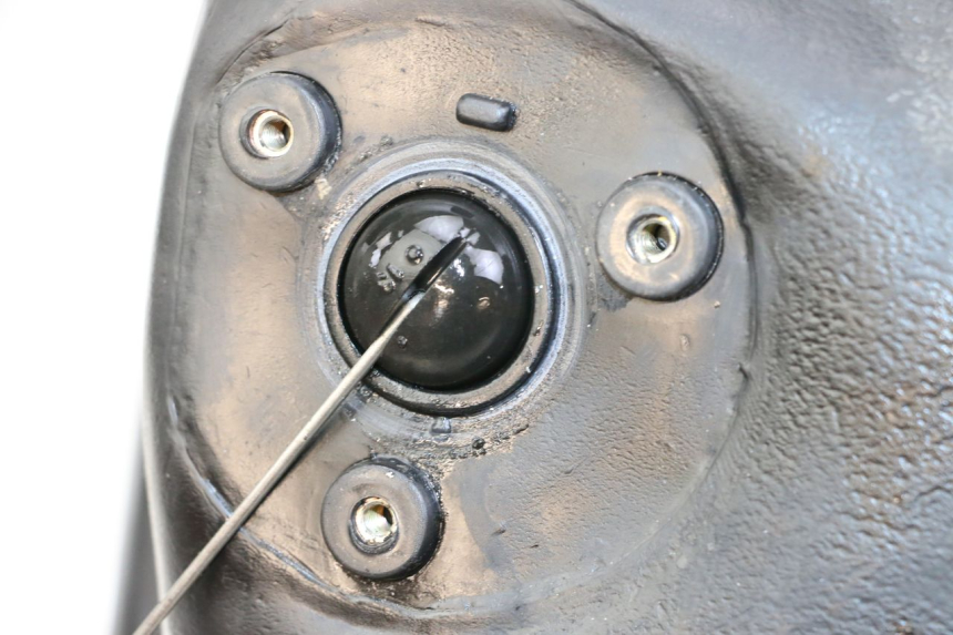 photo de KRAFTSTOFFTANK KYMCO STRYKER OFF ROAD 125 (1999 - 2005) - Technische Nahaufnahme