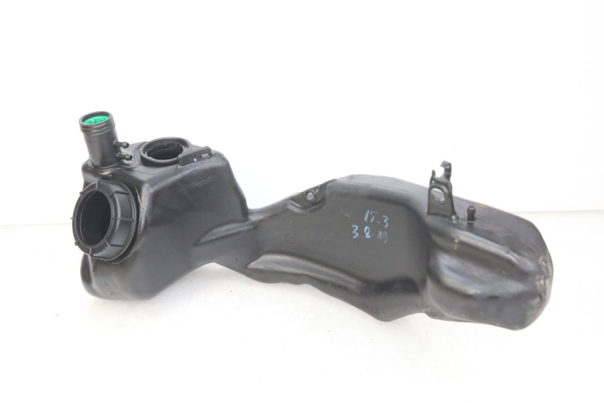 photo de KRAFTSTOFFTANK PIAGGIO LIBERTY IGET 4T 50 (2015 - 2020) - Zoom auf Gebrauchszustand