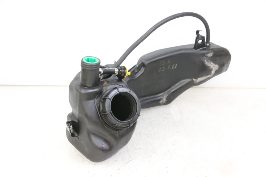 photo de KRAFTSTOFFTANK PIAGGIO LIBERTY IGET 4T 50 (2021 - 2025) - Zoom auf Gebrauchszustand