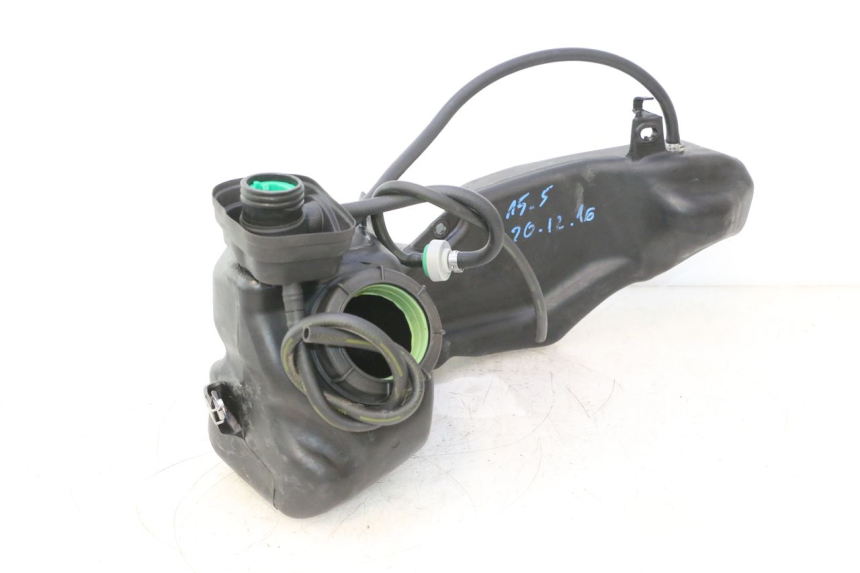 photo de KRAFTSTOFFTANK PIAGGIO LIBERTY IGET 4T 50 (2015 - 2020) - Details der Befestigungspunkte