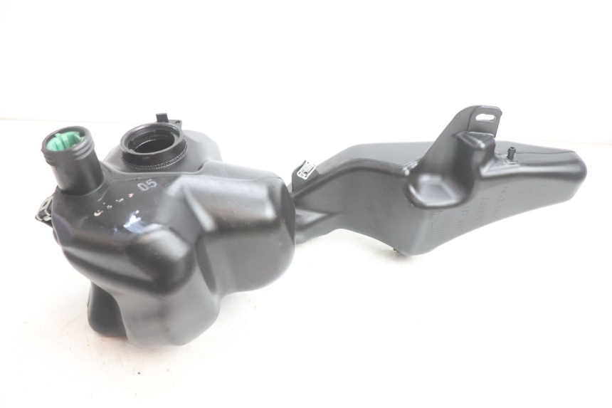 photo de KRAFTSTOFFTANK PIAGGIO LIBERTY 125 (1998 - 2008) - Alternative Perspektive