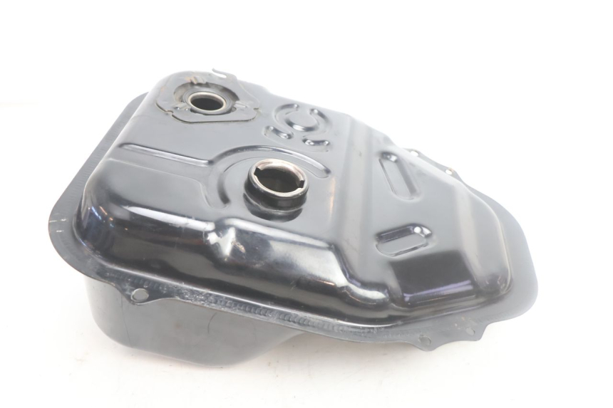 photo de KRAFTSTOFFTANK KYMCO LIKE 125 (2009 - 2016) - Zoom auf Gebrauchszustand