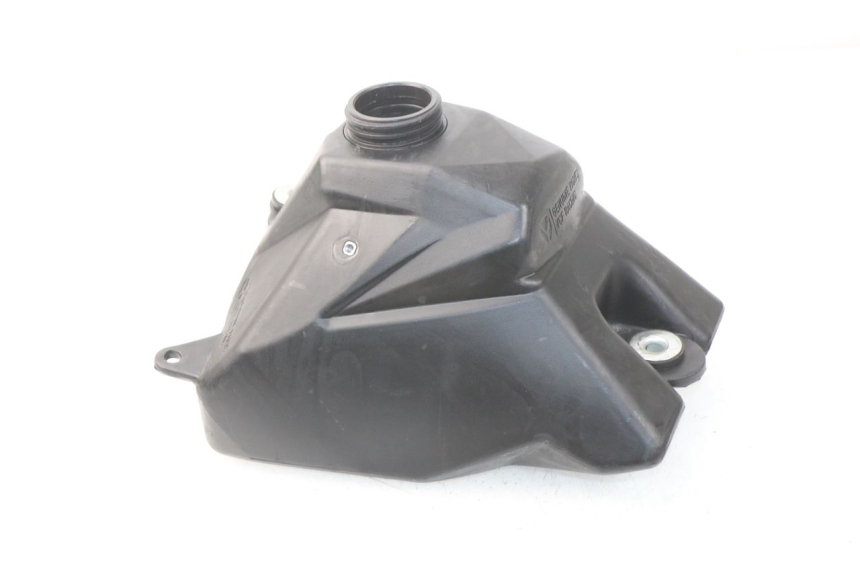 photo de KRAFTSTOFFTANK YCF LITE F 125 - Zoom auf Gebrauchszustand