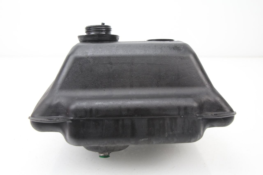 photo de KRAFTSTOFFTANK PEUGEOT LOOXOR 50 (2001 - 2004) - Technische Nahaufnahme