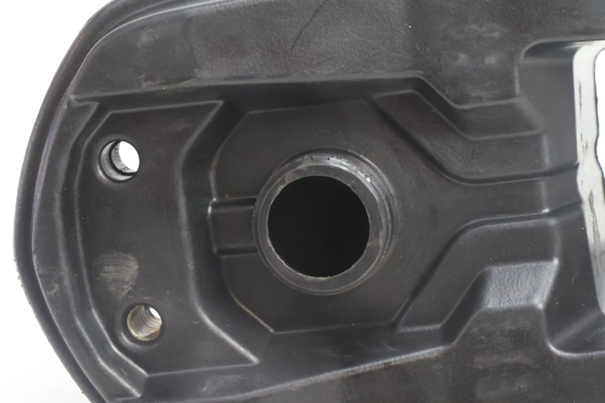 photo de KRAFTSTOFFTANK PEUGEOT LUDIX BLASTER 50 (2006 - 2014) - Detailansicht des Bauteils