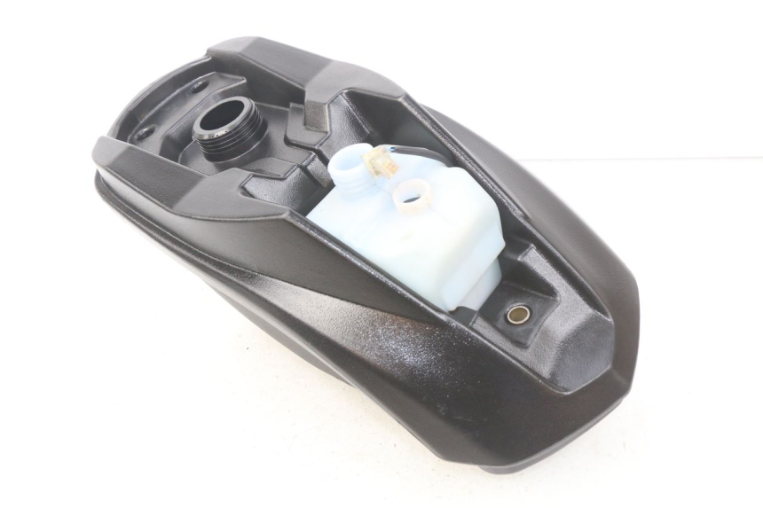 photo de KRAFTSTOFFTANK PEUGEOT LUDIX 50 (2008 - 2017) - Zoom auf Gebrauchszustand