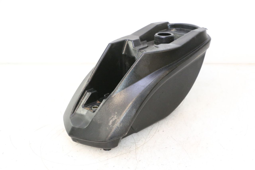 photo de KRAFTSTOFFTANK PEUGEOT LUDIX ONE 50 (2004 - 2013) - Zoom auf Gebrauchszustand