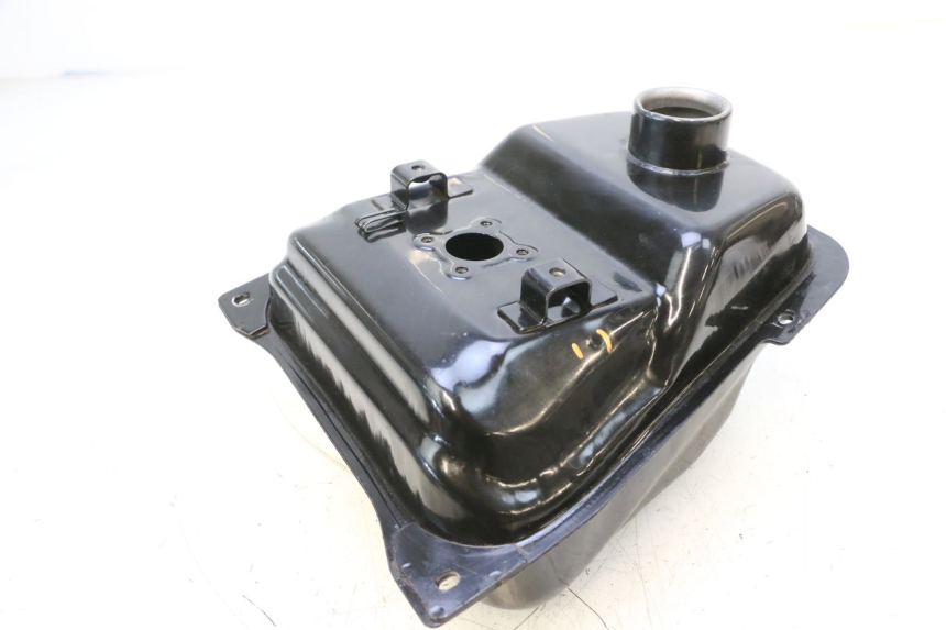 photo de KRAFTSTOFFTANK KEEWAY MATRIX RX9 125 (2006 - 2007) - Detailansicht des Bauteils
