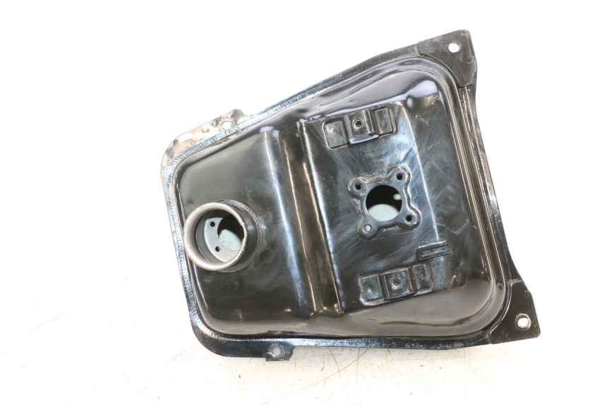 photo de KRAFTSTOFFTANK KEEWAY MATRIX RX9 125 (2006 - 2007) - Weitere Ansicht des Artikels