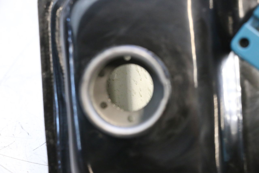 photo de KRAFTSTOFFTANK KEEWAY MATRIX RX9 125 (2006 - 2007) - Gesamtansicht des Produkts