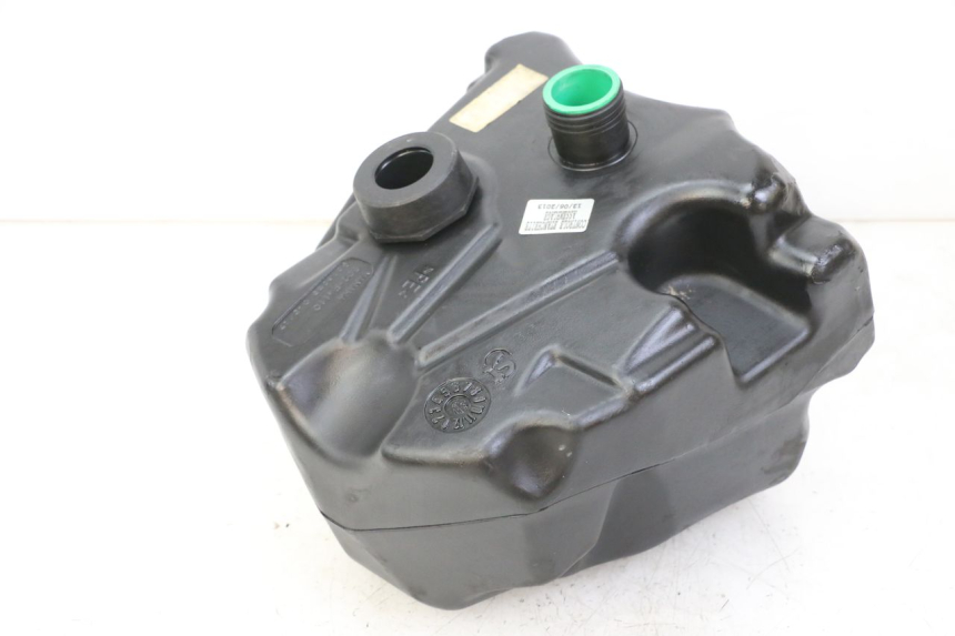 photo de KRAFTSTOFFTANK MBK OVETTO ONE 2T 50 (2013 - 2017) - Hauptansicht