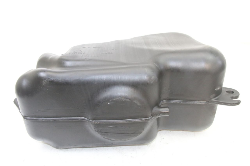 photo de KRAFTSTOFFTANK PIAGGIO MP3 500 (2014 - 2017) - Alternative Perspektive