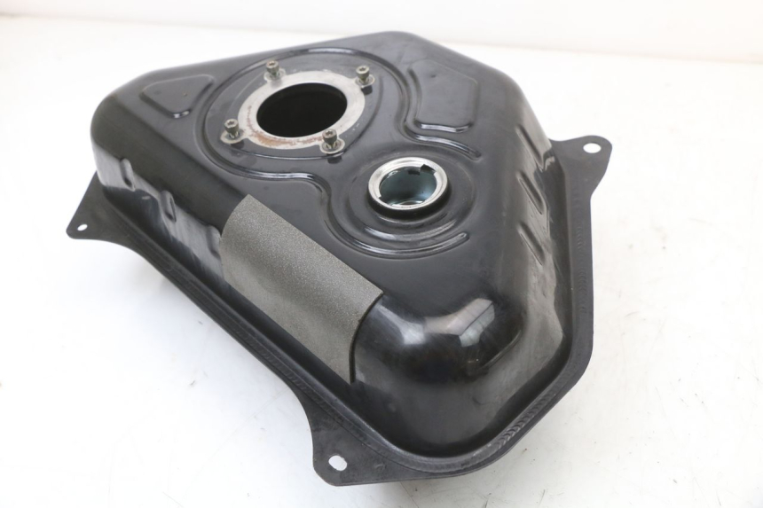 photo de KRAFTSTOFFTANK MBK MW TRYPTIK 125 (2014 - 2016) - Zoom auf Gebrauchszustand