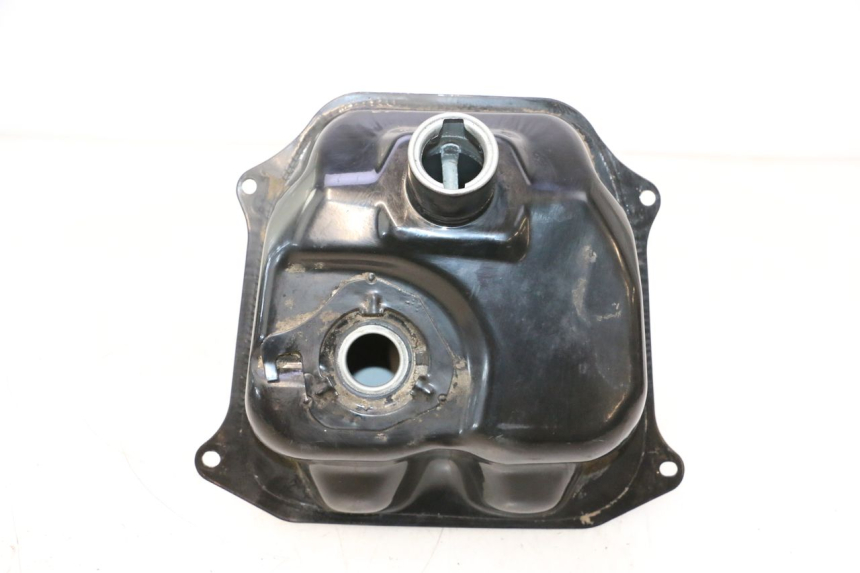 photo de KRAFTSTOFFTANK IMF INDUSTRIE NEW PACH 2T 50 (2014 - 2020) - Hauptansicht