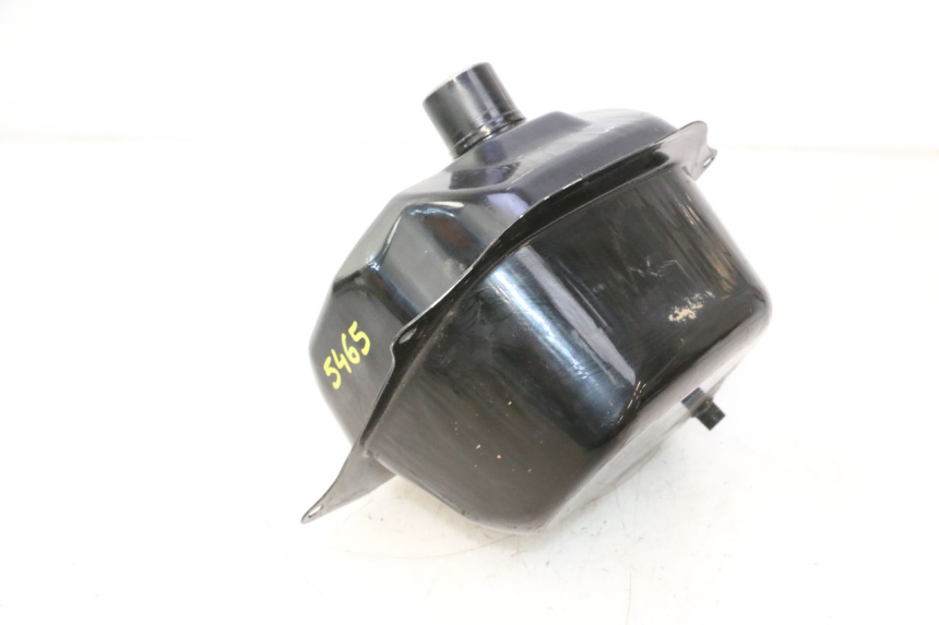 photo de KRAFTSTOFFTANK IMF INDUSTRIE NEW PACH 2T 50 (2014 - 2020) - Oberflächenzustand und Material