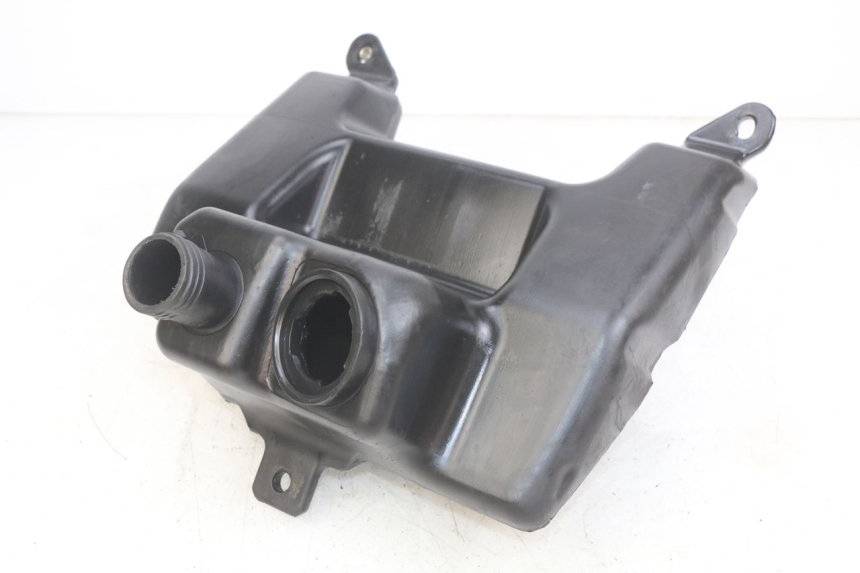 photo de KRAFTSTOFFTANK PIAGGIO NEW TYPHOON 50 (2010 - 2017) - Zoom auf Gebrauchszustand