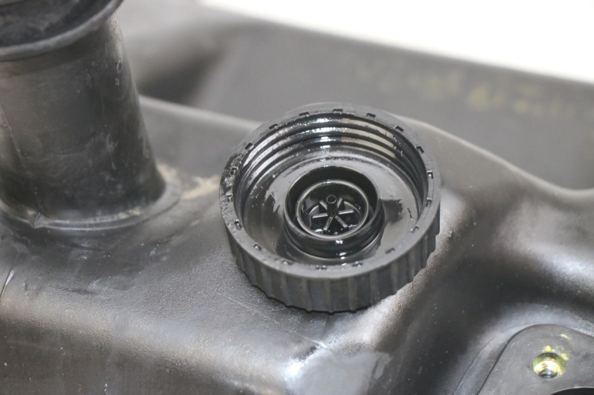 photo de KRAFTSTOFFTANK PIAGGIO NEW TYPHOON 50 (2018 - 2021) - Zoom auf Gebrauchszustand