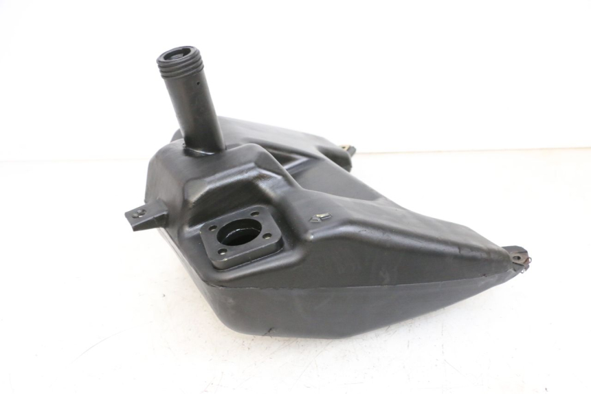 photo de KRAFTSTOFFTANK PIAGGIO NEW TYPHOON 50 (2018 - 2021) - Technische Nahaufnahme