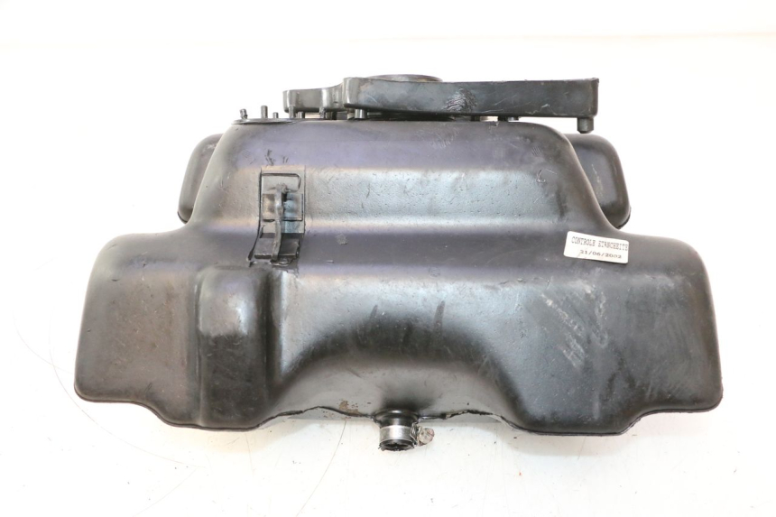 photo de KRAFTSTOFFTANK MBK NITRO 50 (2004 - 2008) - Details der Befestigungspunkte