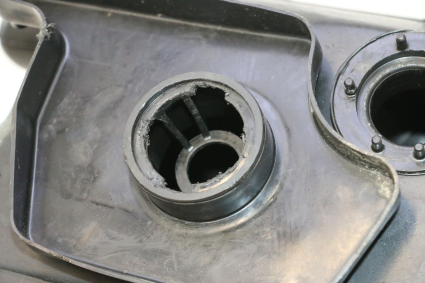 photo de KRAFTSTOFFTANK MBK NITRO 50 (2004 - 2008) - Kennzeichnungen und Originalreferenzen