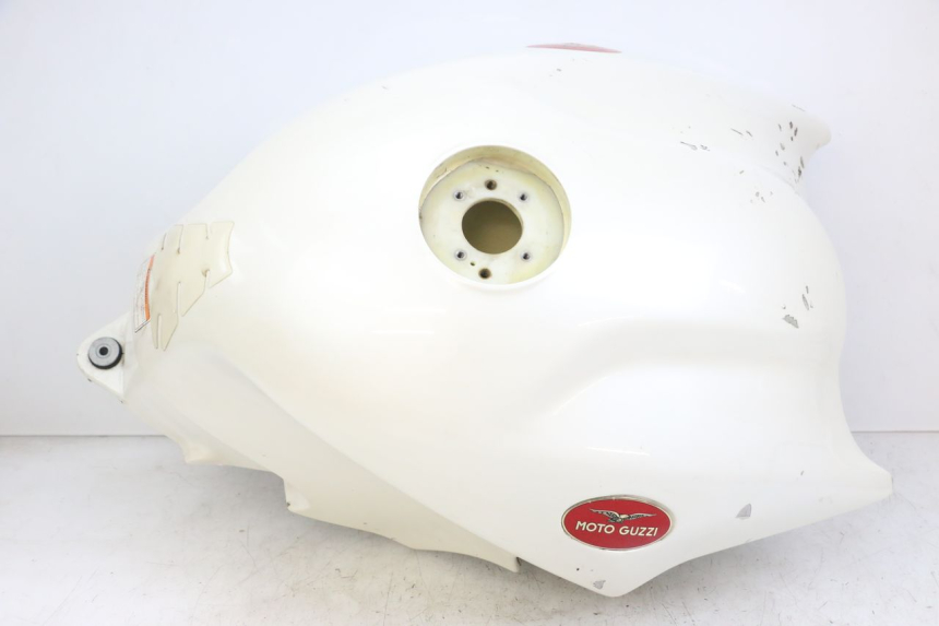 photo de KRAFTSTOFFTANK MOTO GUZZI NORGE 8V GT 1200 (2011 - 2016) - Details der Befestigungspunkte